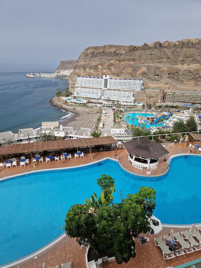 Ceļojumi ar lidmašīnu